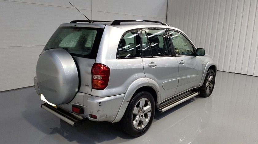 Aripa dreapta spate Toyota RAV 4 2004 suv 2.0