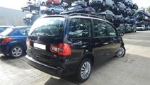 Aripa dreapta spate Volkswagen Sharan 2008 MPV 1.9...