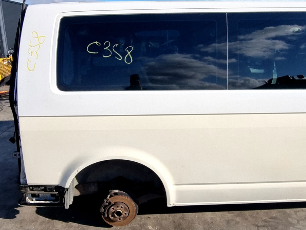Aripa dreapta spate Volkswagen Transport