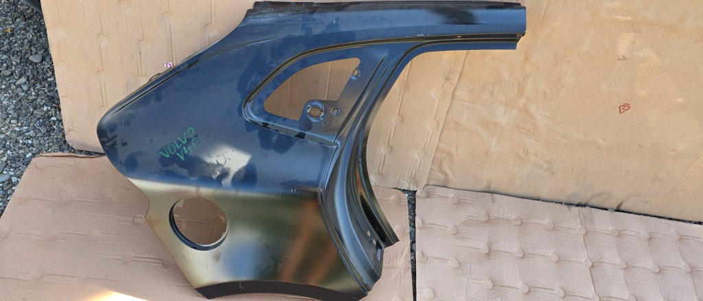 Aripa dreapta spate Volvo V40 2012 2013 2014 2015 2016 2017