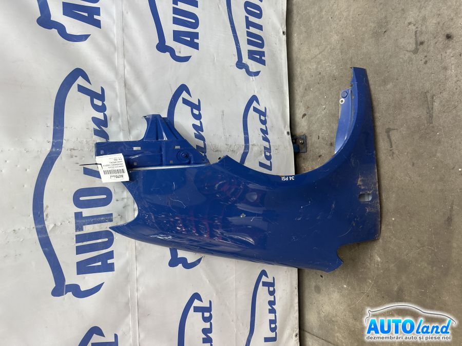 Aripa Fata Dreapta 1t0821216c Volkswagen CADDY III combi 2KB,2KJ 2004