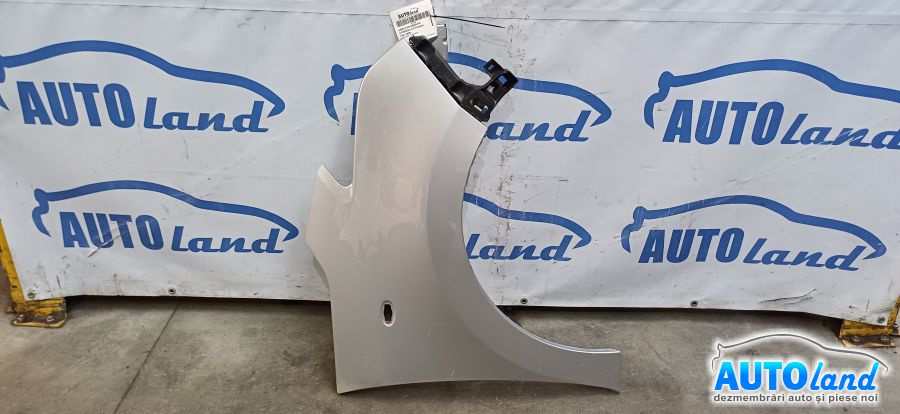 Aripa Fata Dreapta 9681809580 Citroen C3 Picasso 2009