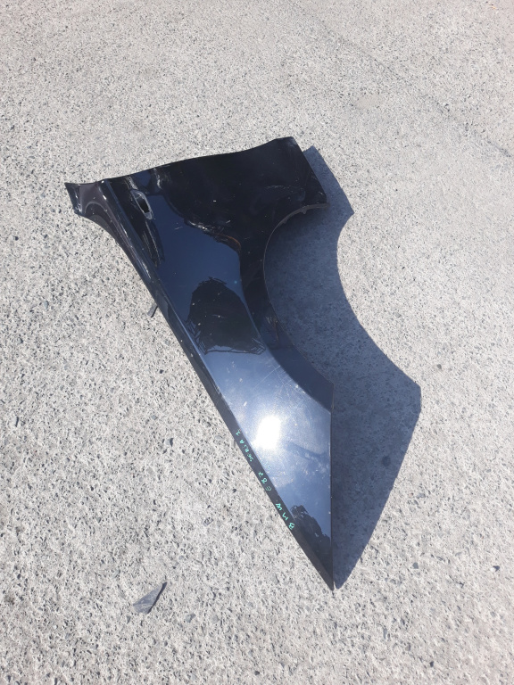 Aripa Fata Dreapta Bmw 1 (E81, E87, E88, E82) 2004-2013 116 I N43 B16 A Benzina Negru 7133227, 7 133 227, 41357133227, 4135-7133227, 4135-7 133 227, 41.35-7 133 227