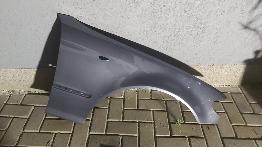 Aripa Fata Dreapta BMW E46 An 2002-2005 Gri Inchis