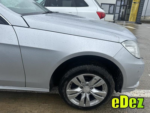 Aripa fata dreapta culoare argintiu - 775 Mercedes E-Class (2009->) [W212]