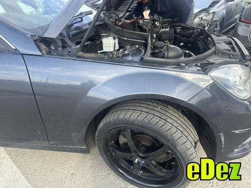 Aripa fata dreapta culoare gri - 755 Mercedes C-class facelift (2011-2015) [w204]