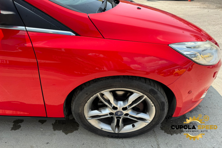 Aripa fata dreapta culoare Race Red Ford Focus 3 [2011 - 2015] 2.0TDCI
