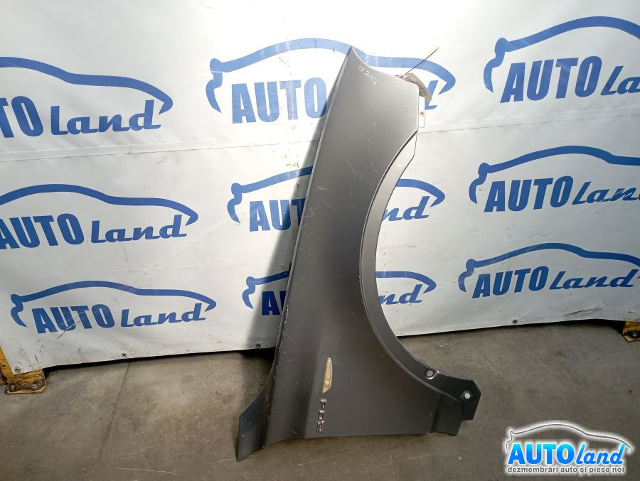 Aripa Fata Dreapta Facelift BMW X3 E83 2004