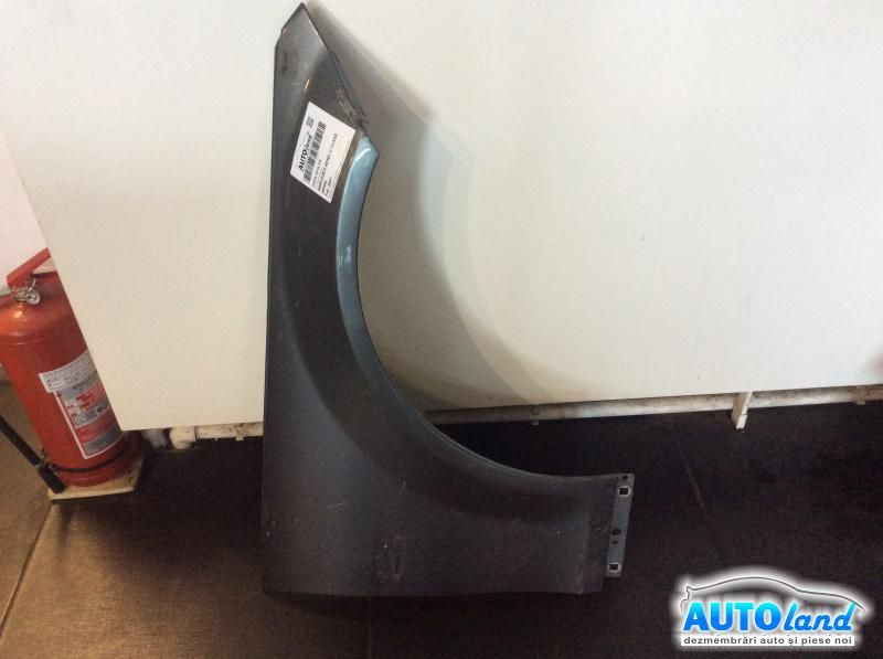 Aripa Fata Dreapta Gri, Mica Problema Mercedes-Benz C CLASS W204 2007