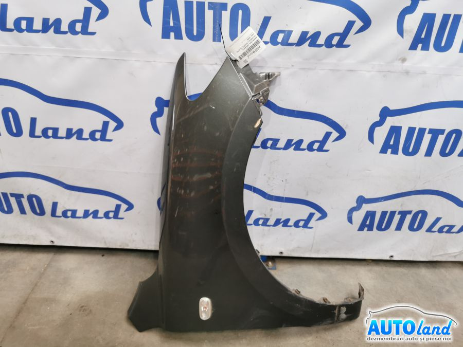 Aripa Fata Dreapta Hyundai SANTA FE CM 2006