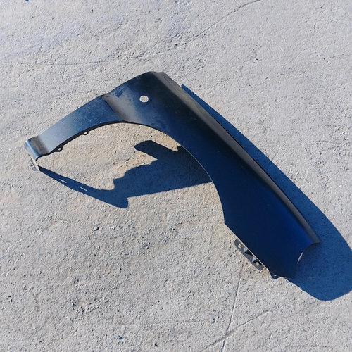 Aripa Fata Dreapta Kia Rio Combi (Dc) 2000-2005 Negru 411502, Mb0320140326B, Polcar 411502 Polcar