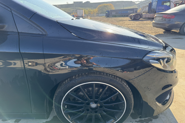 Aripa fata dreapta Mercedes-Benz B-Class W246 [facelift] [2014 - 2020]