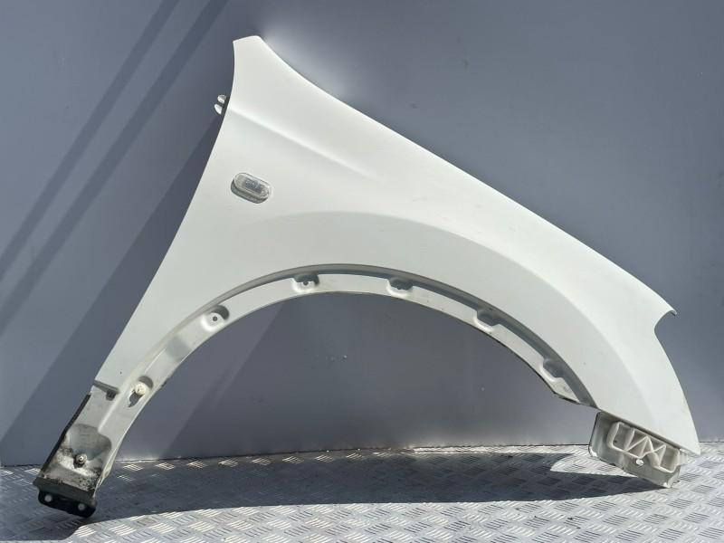 Aripa fata dreapta Nissan Qashqai 2007-2010 J10