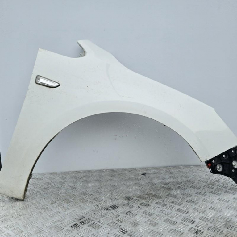 Aripa fata dreapta Opel Astra J 2009-2012