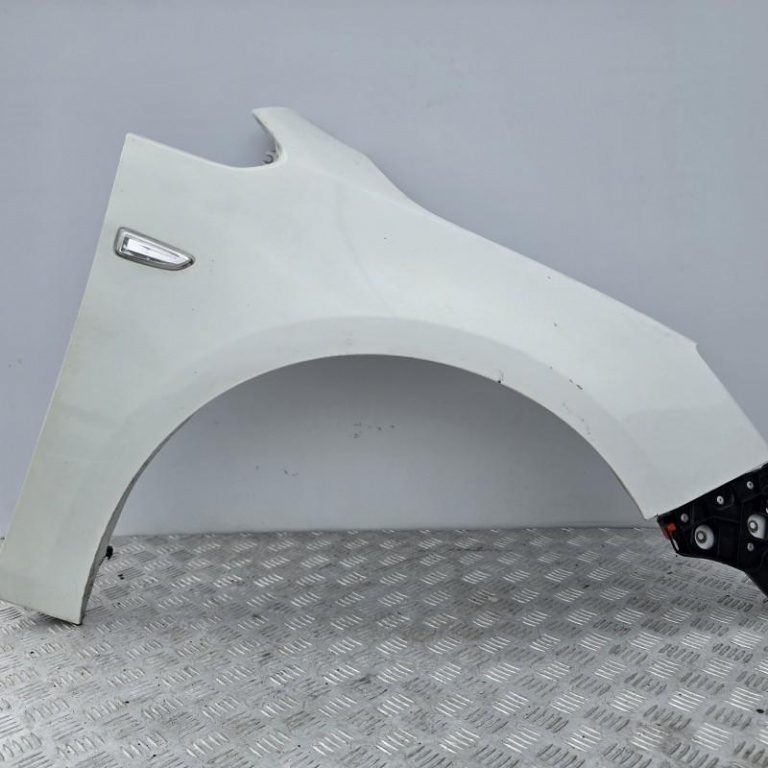 Aripa fata dreapta Opel Astra J 2009-2012