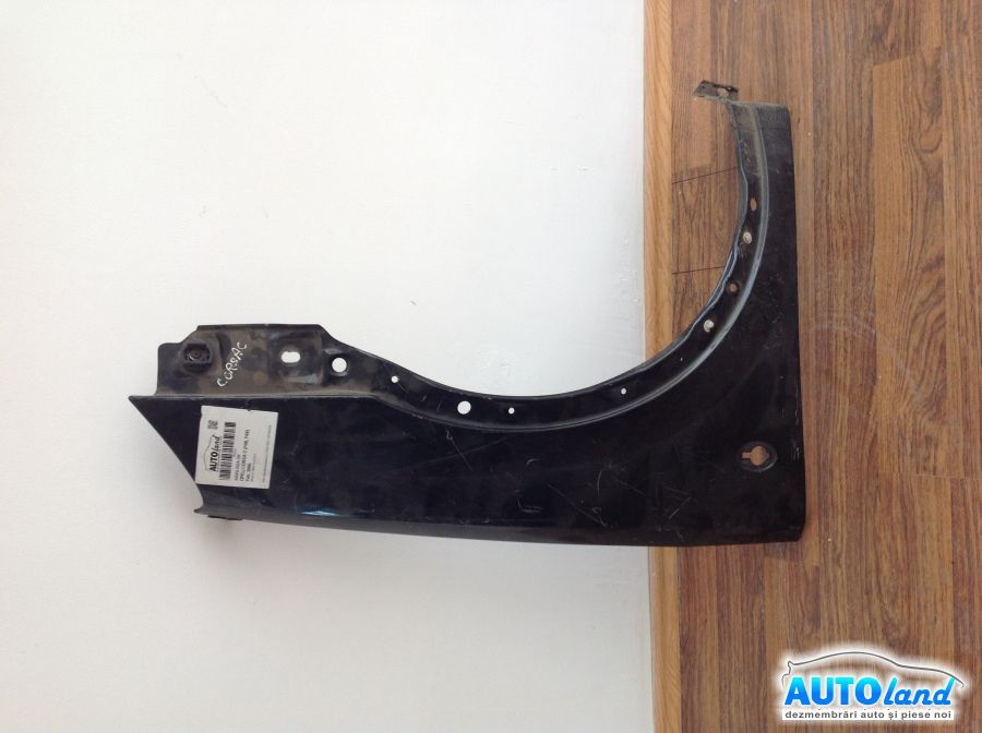 Aripa Fata Dreapta Opel CORSA C F08,F68 2000