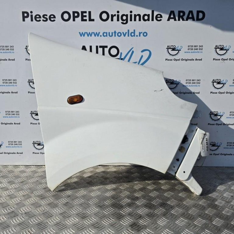 Aripa fata dreapta Opel Vivaro 2001-2006