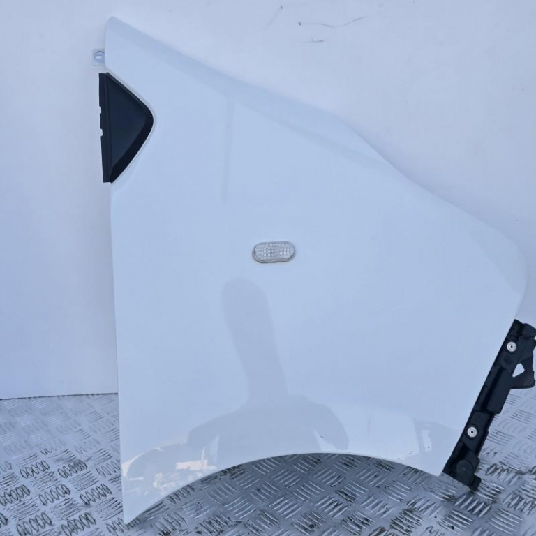 Aripa fata dreapta Opel Vivaro B 2014-2019