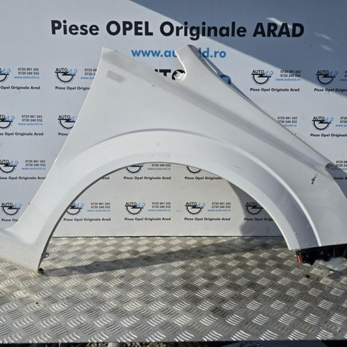 Aripa fata dreapta Opel Zafira B 2005-2014