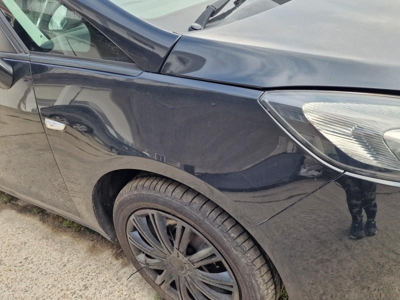 Aripa fata dreapta Opel Zafira C Tourer 2011-2016