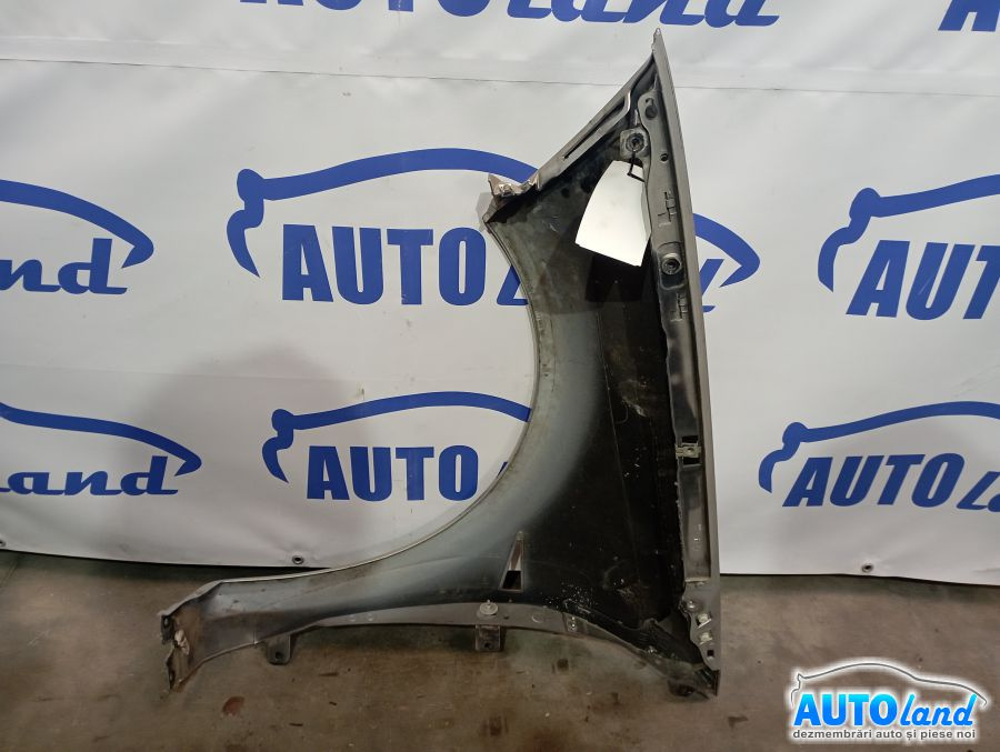 Aripa Fata Dreapta Renault MEGANE II BM0/1 ,CM0/1 2002