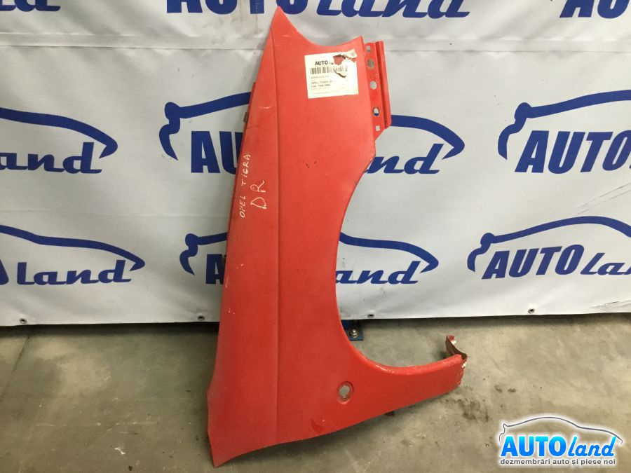 Aripa Fata Dreapta Rosie Opel TIGRA 95 1994-2000