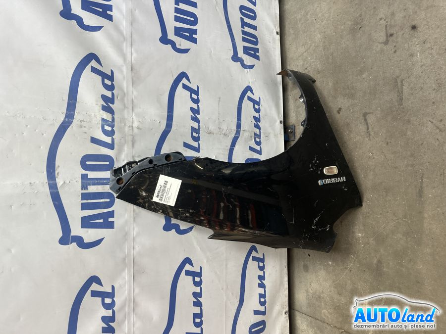 Aripa Fata Dreapta Toyota PRIUS hatchback 2003