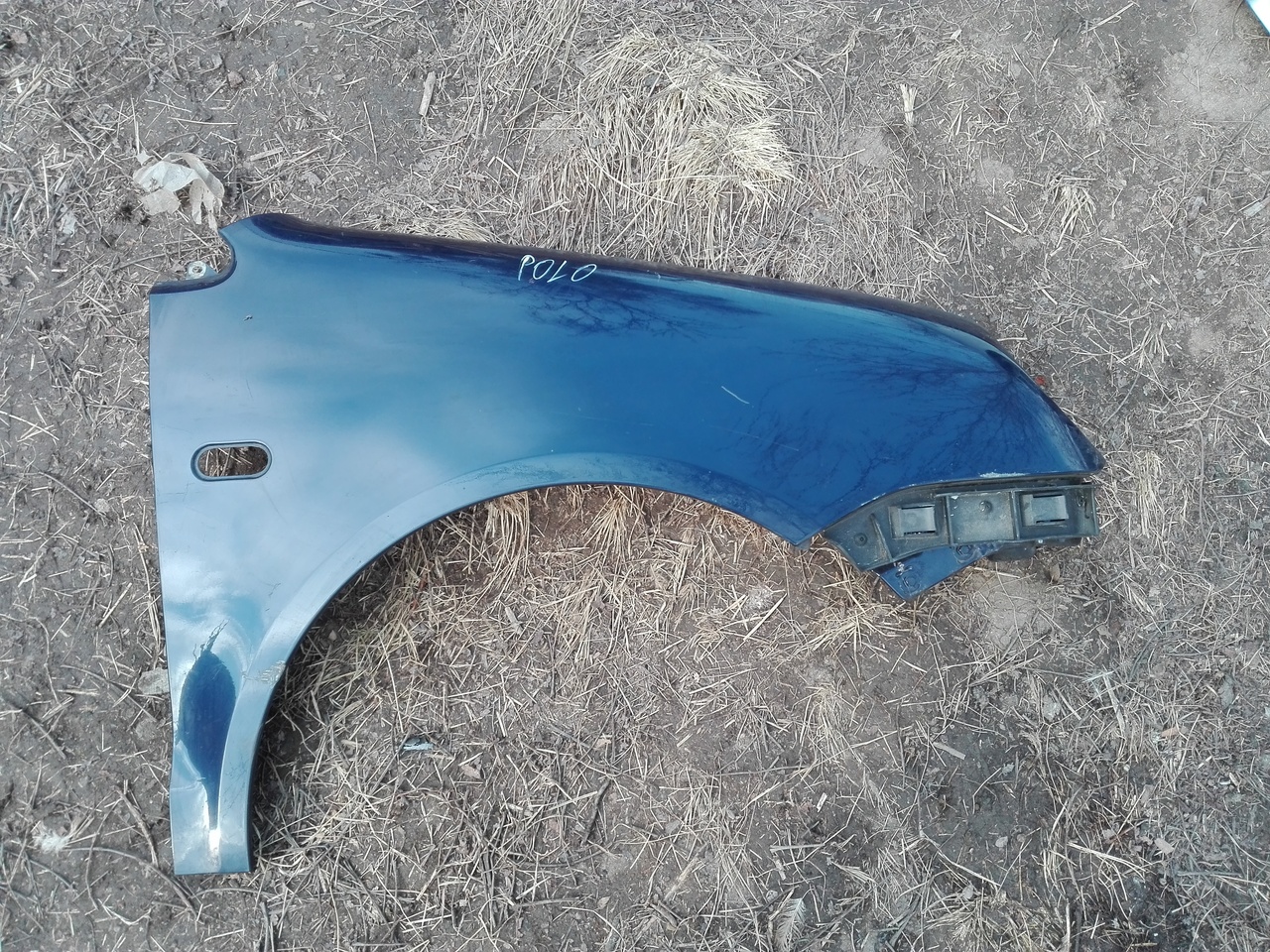 Aripa Fata Dreapta VW Polo 9N 2002 2006 Albastru Metalizat