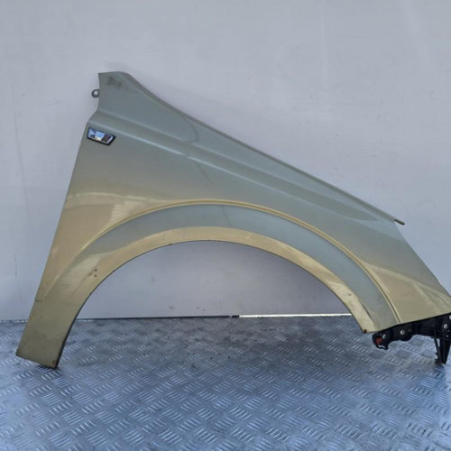 Aripa fata dreapta Z40H auriu Opel Astra H 2004-2007