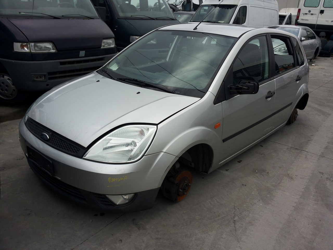 aripa fata Ford Fiesta V motor 1.4tdci ,