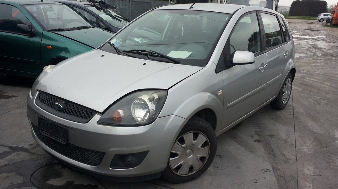 aripa fata Ford Fiesta V motor 1.4tdci , an de fabricatie 2002 2003 2004 2005 2006 2007 2008