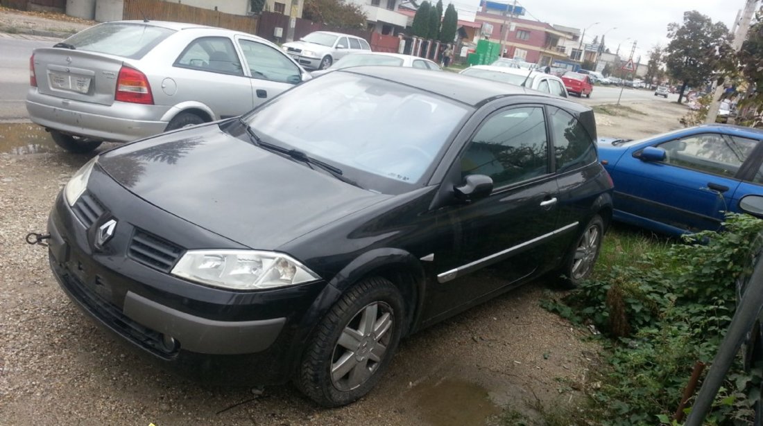 Aripa fata renault megane 2 2005