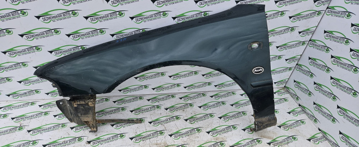 Aripa fata stanga Audi A4 B5 [1994 - 1999] Sedan 1.6 MT (101 hp)