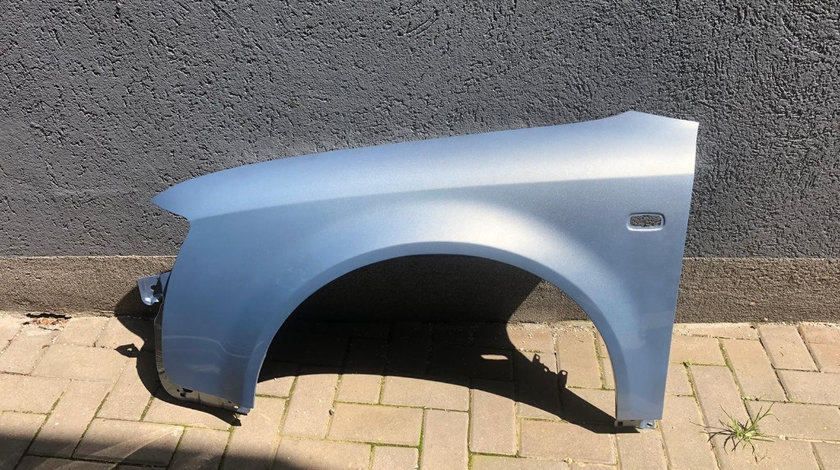Aripa Fata Stanga Audi A4 B6 An 2000-2004 Vopsita Albastru Deschis