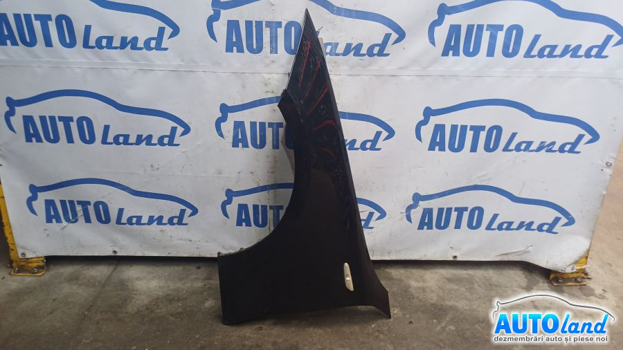 Aripa Fata Stanga BMW 1 E81,E87 2004
