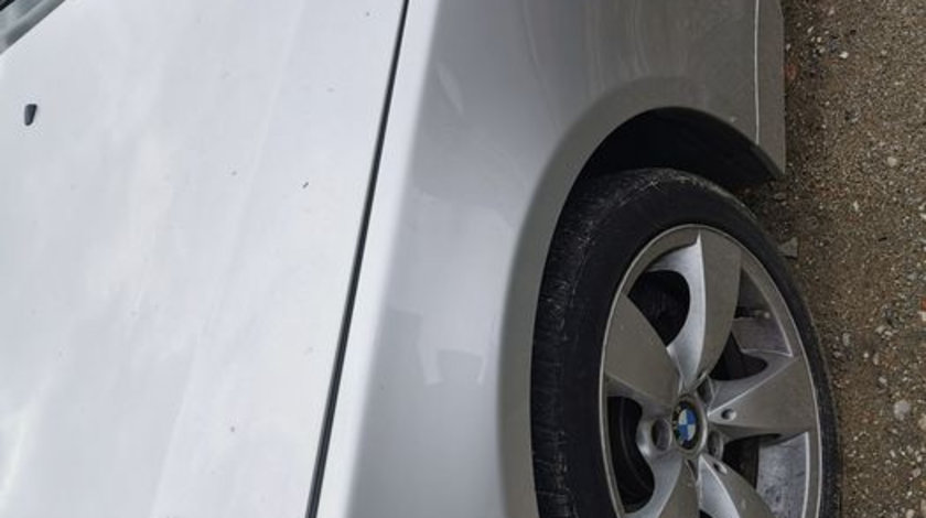 Aripa fata stanga BMW e60 seria 5 Titan silber metalic