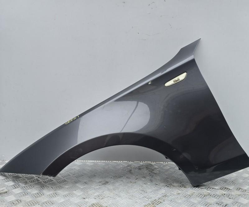 Aripa fata stanga BMW Seria 1 2004-2011 E81, E87