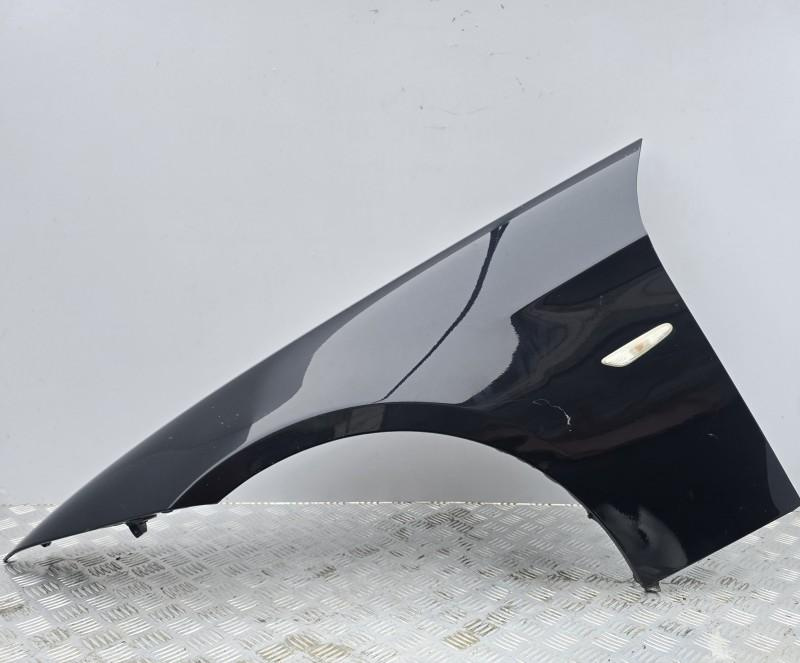 Aripa fata stanga BMW Seria 3 2005-2012 E90