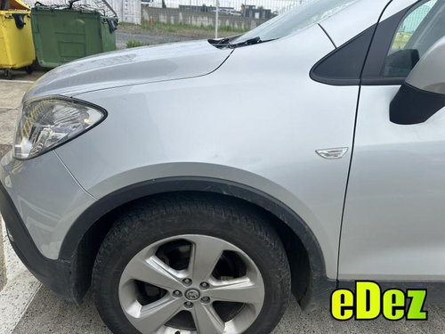 Aripa fata stanga culoare argintie metalizata - gan (176) Opel Mokka (2012-2016)