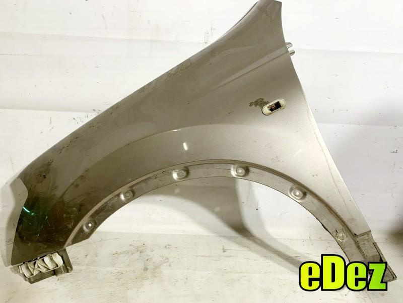 Aripa fata stanga culoare bej Nissan Qashqai (2007-2010) [J10]