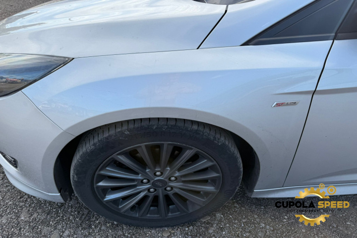 Aripa fata stanga culoare GRI Ford Focus 3 [facelift] [2014 - 2020]