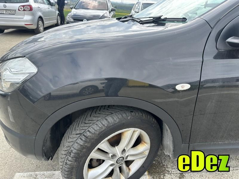 Aripa fata stanga culoare neagra - z11 Nissan Qashqai facelift (2010-2013) [NJ10]
