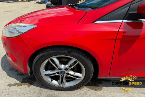 Aripa fata stanga culoare Race Red Ford Focus 3 [2011 - 2015] 2.0TDCI