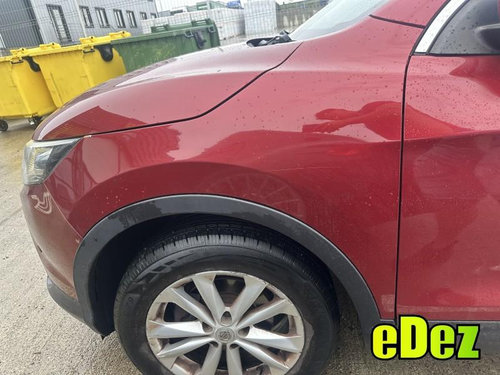 Aripa fata stanga culoare roșu metalizat - naj Nissan Qashqai 2 (2013-2016) [J11]