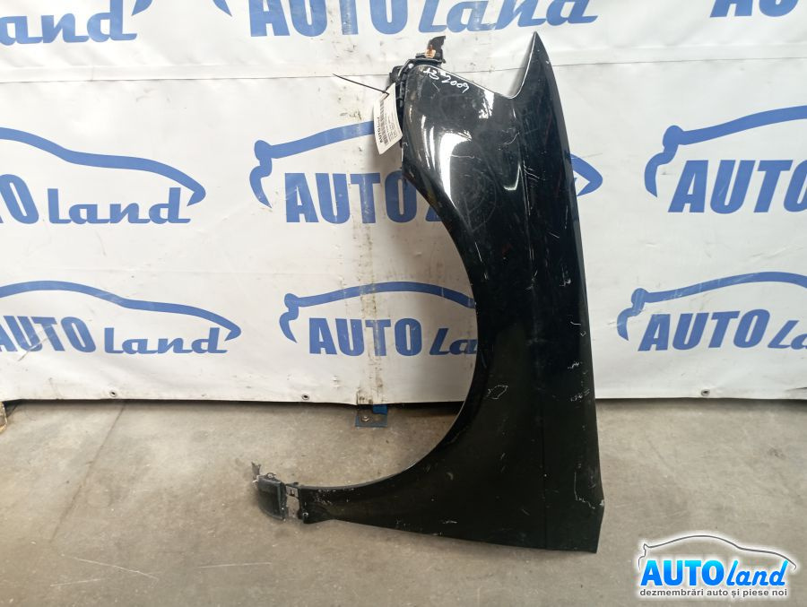 Aripa Fata Stanga Facelift Audi A3 8P 2003