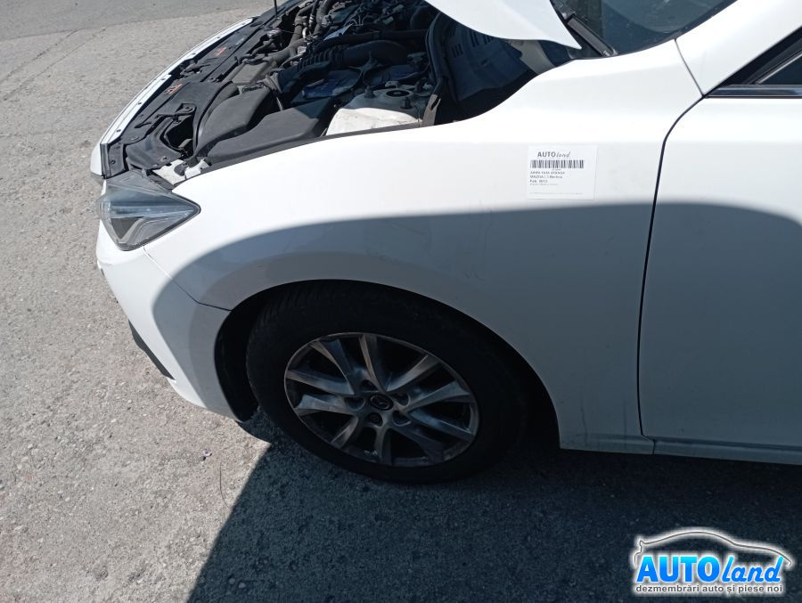 Aripa Fata Stanga Mazda 3 Berlina 2013