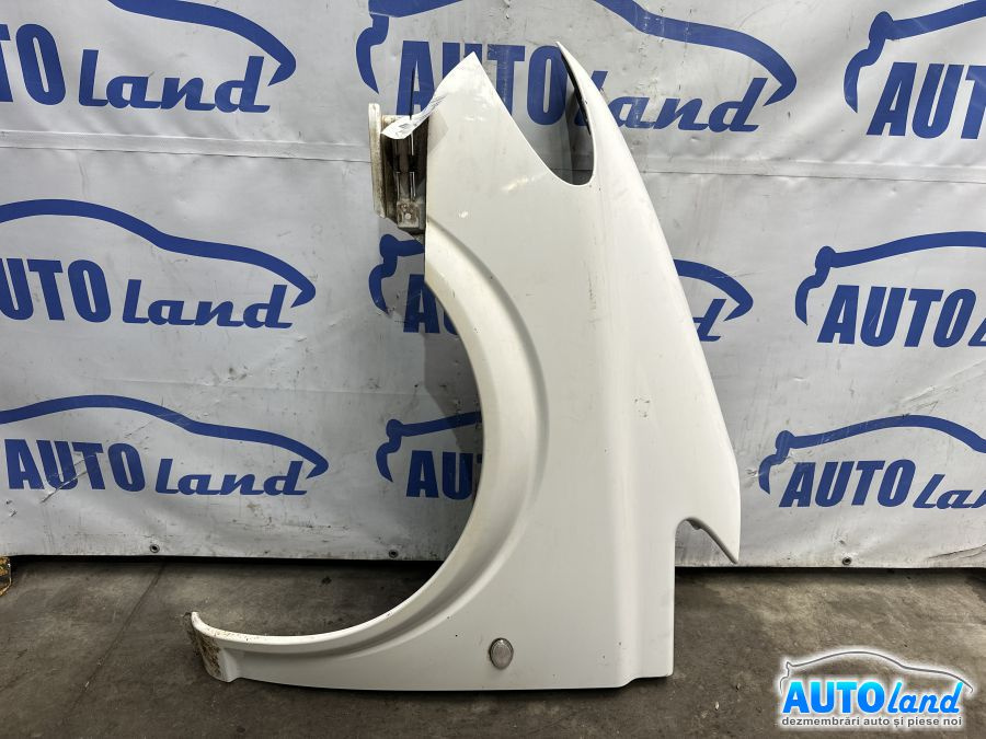 Aripa Fata Stanga Mercedes-Benz VITO bus W639 2003