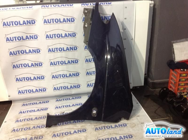 Aripa Fata Stanga Neagra-Pana in 99 Renault SCENIC I JA0/1 1999-2003