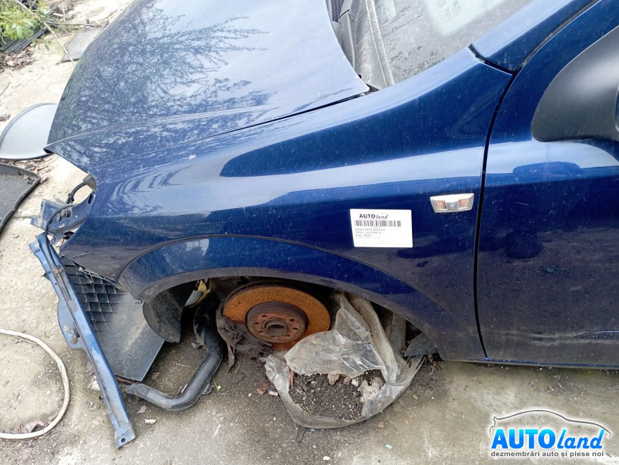 Aripa Fata Stanga Opel ASTRA H 2004