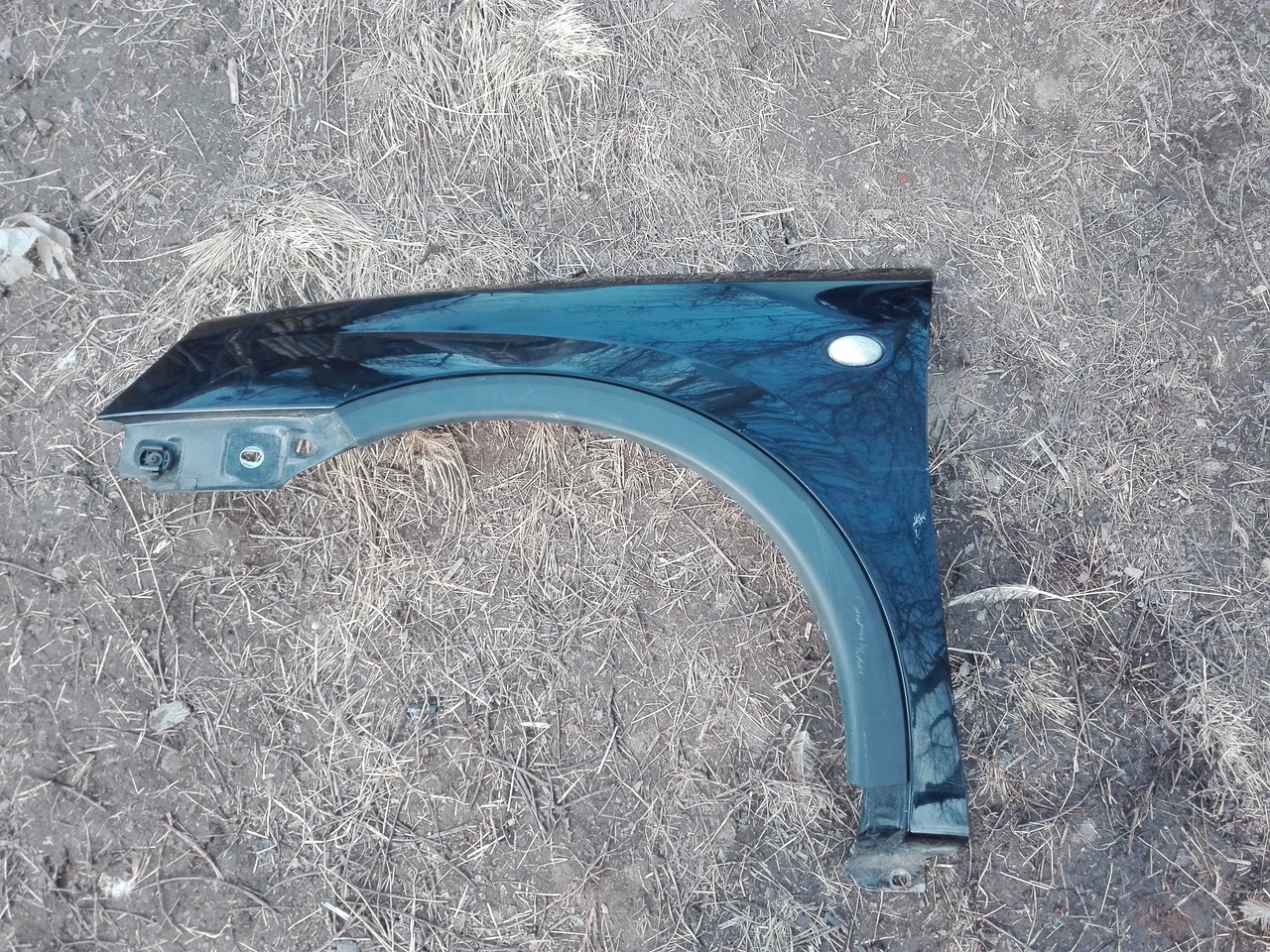 Aripa Fata Stanga Opel Corsa C,Opel Combo Negru Metalizat